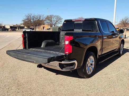 Used 2021 Chevrolet Silverado 1500 LTZ image 3