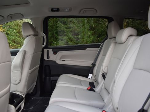 New 2026 Honda Odyssey EX-L image 14