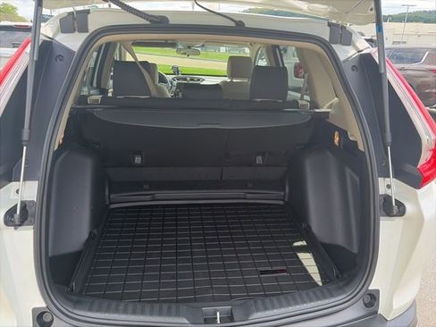 Used 2018 Honda CR-V EX image 12