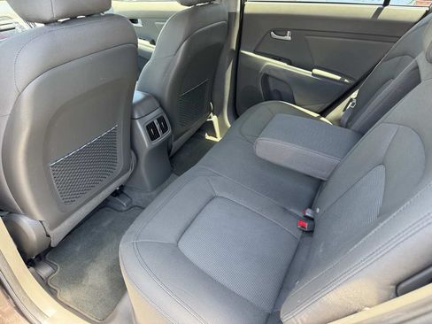 Used 2015 Kia Sportage LX AWD/4WD image 18