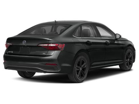 Used 2024 Volkswagen Jetta SE w/ Panoramic Sunroof Package FWD image 2