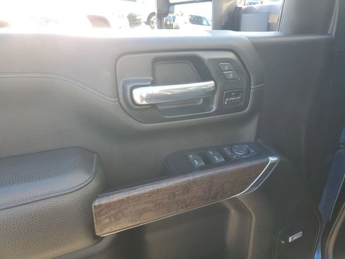 Used 2022 GMC Sierra 2500 Denali w/ Denali Ultimate Package image 26