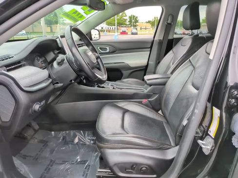 Used 2022 Jeep Compass Latitude AWD/4WD image 20