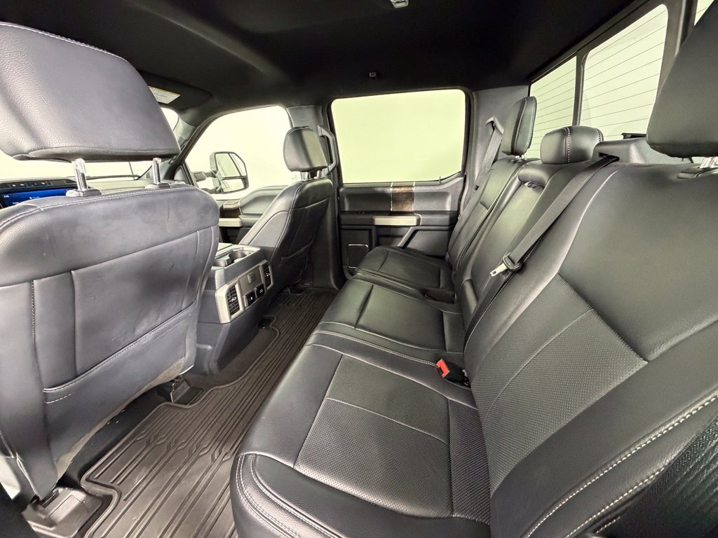 Used 2022 Ford F250 Lariat w/ Black Appearance Package AWD/4WD image 38
