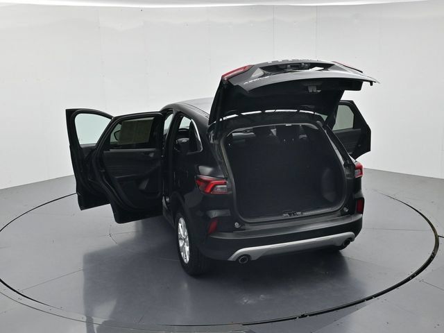 Certified 2024 Ford Escape Active AWD/4WD image 47