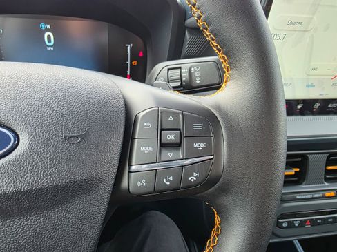 New 2026 Ford Maverick Tremor image 17