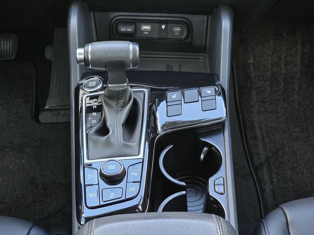 Certified 2025 Kia Sportage EX FWD image 24