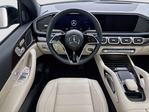 Used 2026 Mercedes-Benz GLE 450 4MATIC Coupe image 10