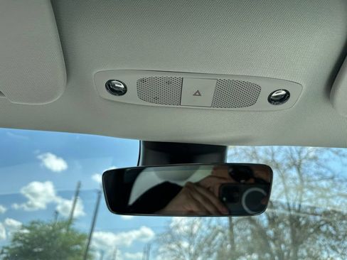 Used 2023 Tesla Model 3 Standard Range image 24