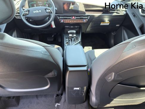 New 2026 Kia Niro LX FWD image 21
