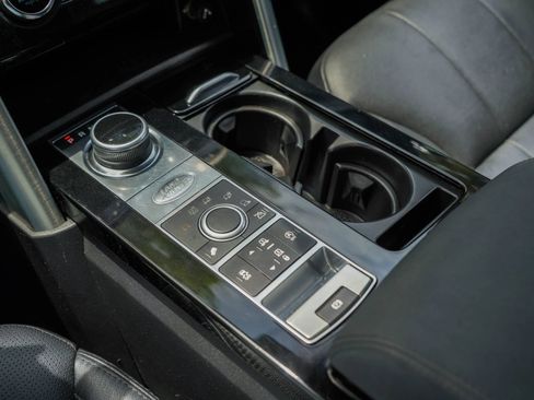Used 2020 Land Rover Discovery HSE AWD/4WD image 23