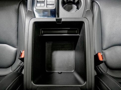 Used 2025 Honda Pilot Touring image 31
