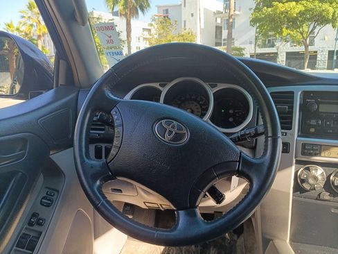 Used 2005 Toyota 4Runner Sport RWD image 14