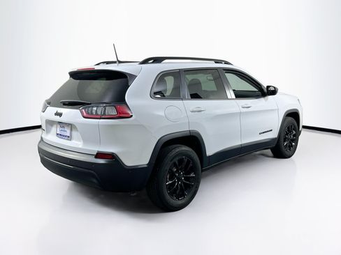 Used 2023 Jeep Cherokee Altitude Lux w/ Lux Elite Package AWD/4WD image 5
