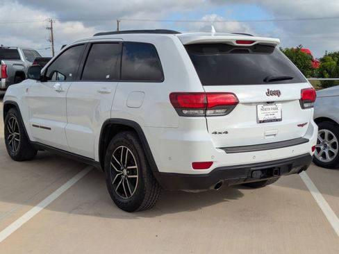 Used 2018 Jeep Grand Cherokee Trailhawk w/ Trailhawk Luxury Group image 5