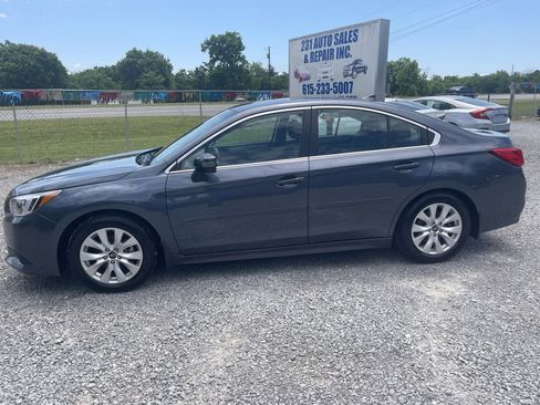 Used 2016 Subaru Legacy 2.5i Premium AWD/4WD image 3