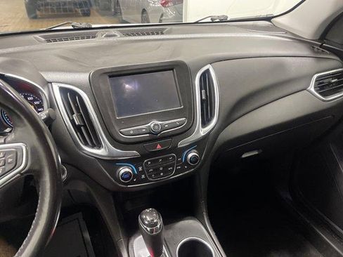 Used 2019 Chevrolet Equinox LT FWD image 22