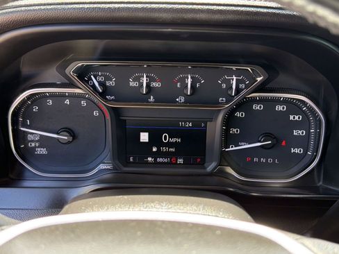 Used 2021 GMC Sierra 1500 SLT w/ SLT Convenience Package AWD/4WD image 19