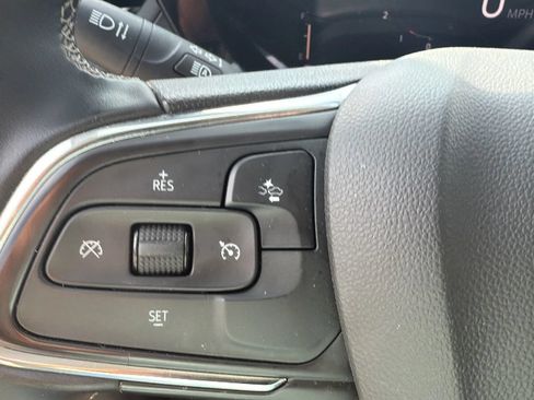Used 2025 Buick Encore GX Preferred FWD image 19