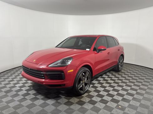 Certified 2023 Porsche Cayenne AWD/4WD image 11