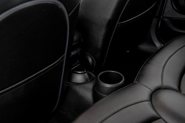 Used 2016 MINI Cooper 4-Door Hardtop FWD image 34
