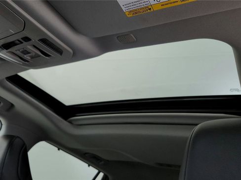 Certified 2022 Toyota Highlander XLE image 39