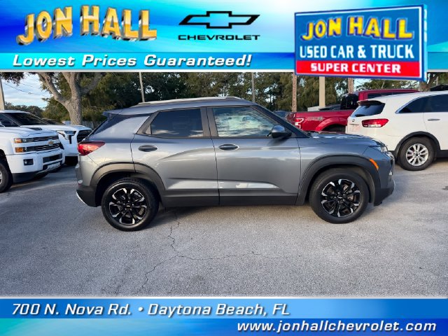 Used 2021 Chevrolet TrailBlazer LT w/ Convenience Package FWD image 12