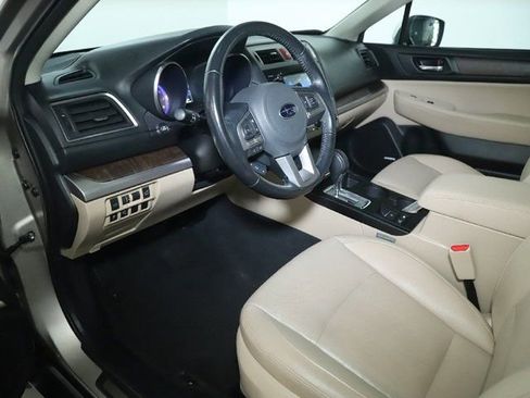 Used 2016 Subaru Outback 2.5i Limited AWD/4WD image 17