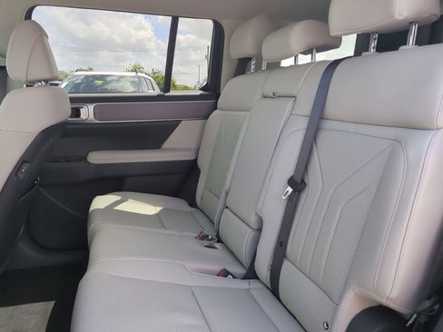 New 2026 Hyundai Santa Fe SEL image 17