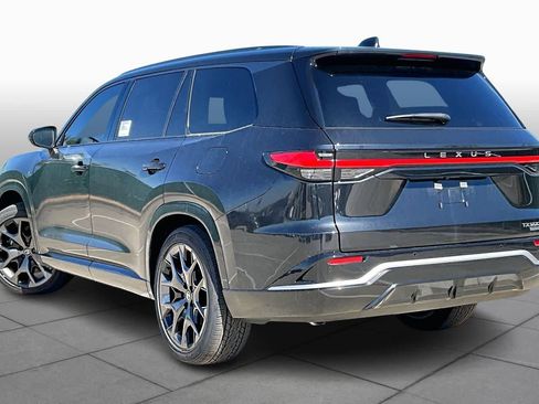 New 2026 Lexus TX 500h AWD image 4