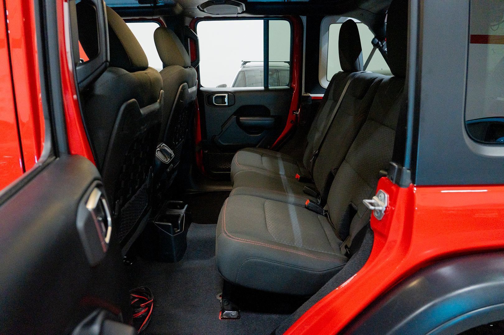 Used 2019 Jeep Wrangler Unlimited Rubicon AWD/4WD image 30