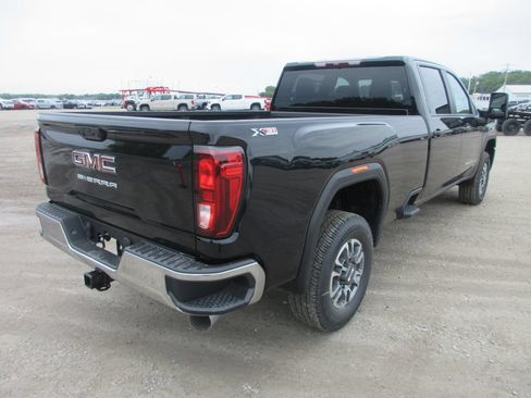 New 2026 GMC Sierra 3500 Pro AWD/4WD image 5