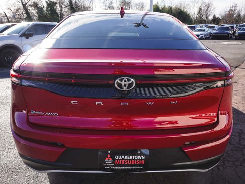 Used 2024 Toyota Crown XLE image 6