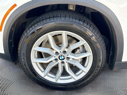 Used 2019 BMW X5 xDrive40i w/ Convenience Package image 34