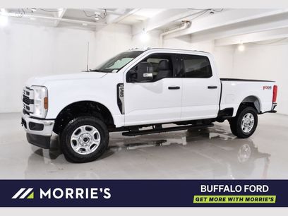 New 2026 Ford F350 XLT w/ FX4 Off-Road Package