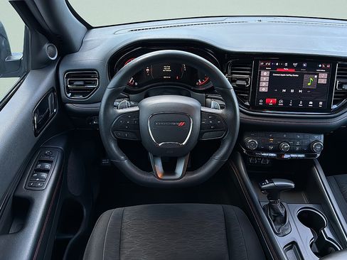 Used 2025 Dodge Durango GT AWD/4WD image 10