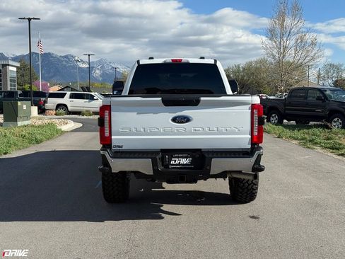 Used 2023 Ford F350 XLT AWD/4WD image 11