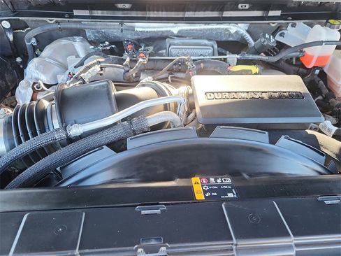 Used 2023 Chevrolet Silverado 2500 LT w/ Convenience Package image 19