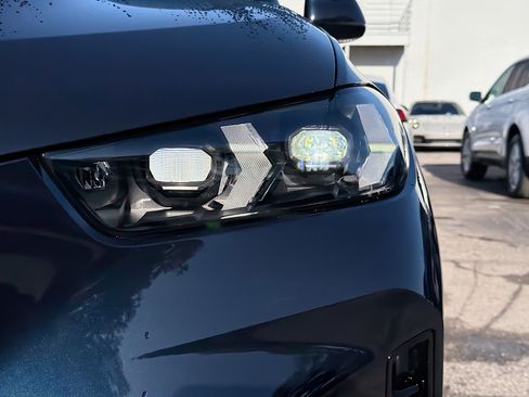New 2026 BMW X5 xDrive50e w/ Executive Package AWD/4WD image 9