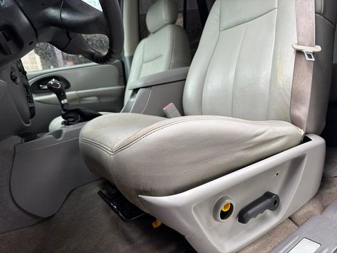 Used 2007 Chevrolet TrailBlazer LS RWD image 12