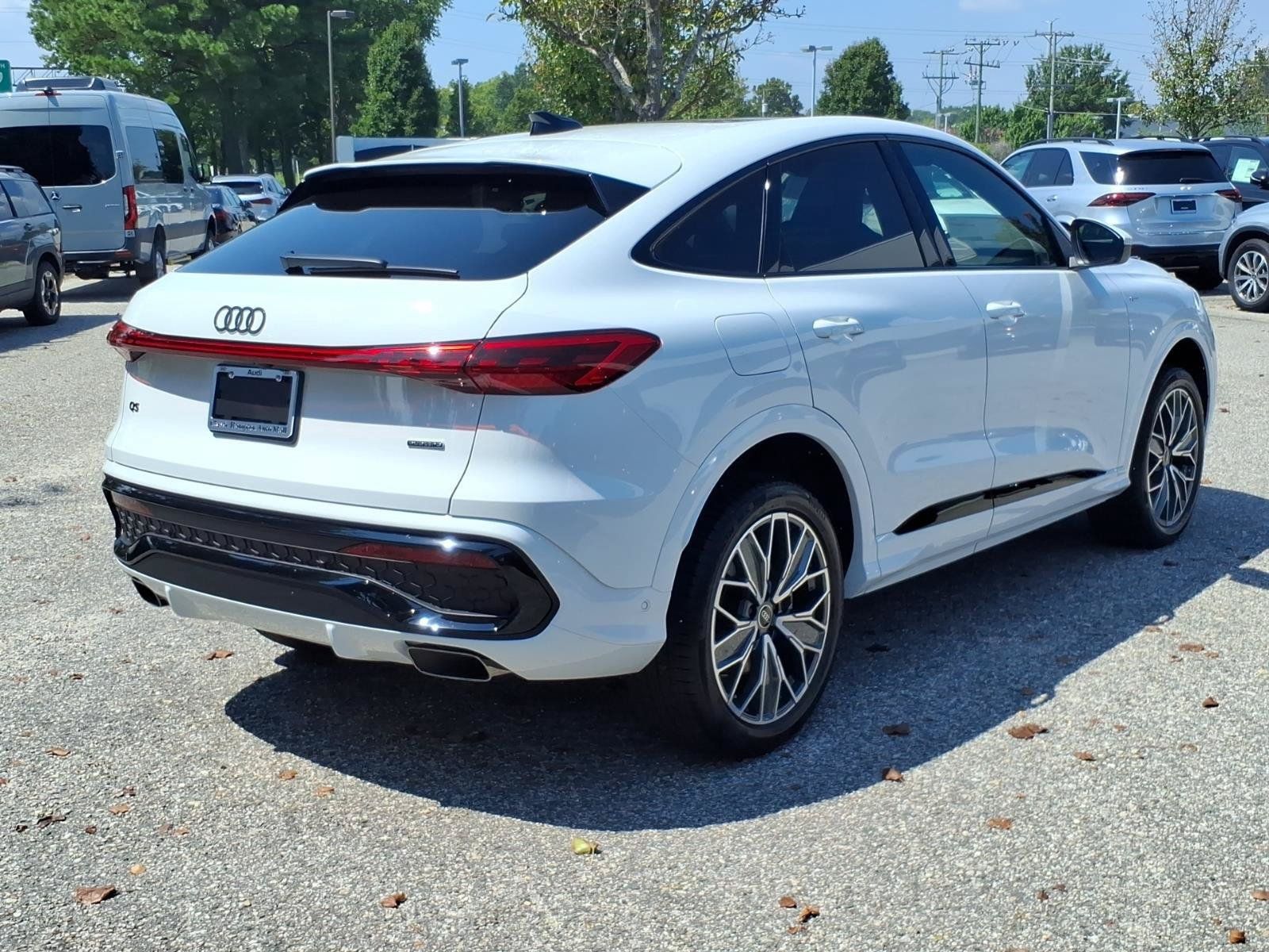 New 2026 Audi Q5 Premium Plus AWD/4WD image 8