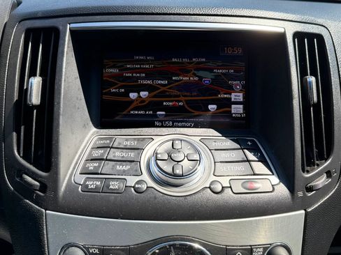 Used 2013 INFINITI G37 Journey w/ Premium Pkg RWD image 16