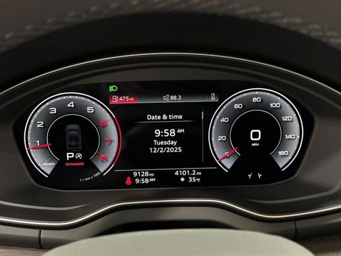 Certified 2025 Audi Q5 2.0T Premium w/ Convenience Plus Package image 30