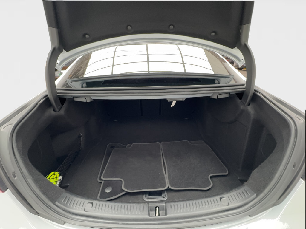 Used 2022 Mercedes-Benz E 350 Sedan image 19