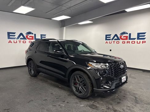 New 2026 Ford Explorer ST-Line w/ ST-Line Street Pack AWD/4WD image 1