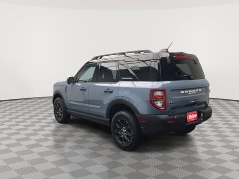 Used 2025 Ford Bronco Sport Badlands image 2