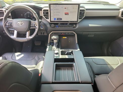 Used 2024 Toyota Tundra Limited AWD/4WD image 12