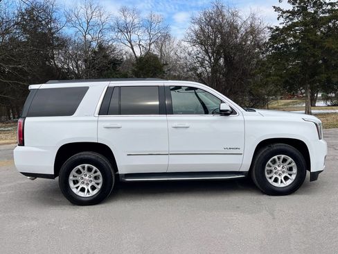 Used 2018 GMC Yukon SLT image 8