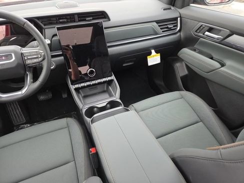 New 2026 GMC Terrain AT4 w/ Convenience Package III image 34