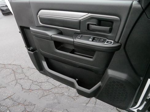 Used 2023 RAM 2500 Tradesman image 28